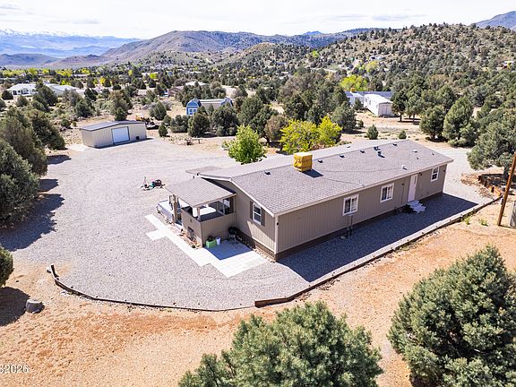 3rd image of 1355 Sandstone Dr