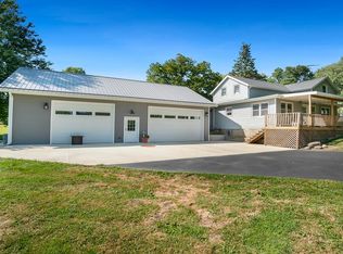8015 W White Eagle Rd, Leaf River, IL 61047
