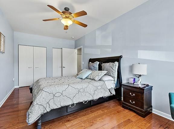 3rd image of 1224 Chicago Ave APT 204