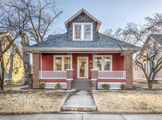 1041 Madison St, Saint Charles, MO 63301