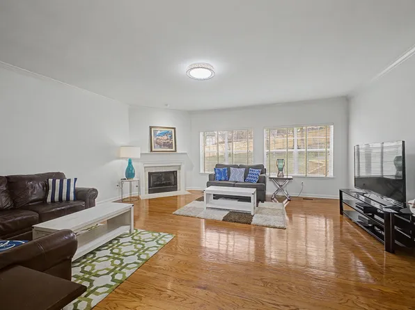 2221 Maple Grove Ln, Nashville, TN 37211