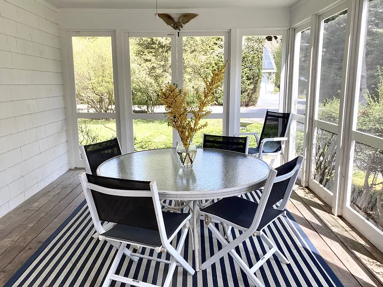 6 Spring Close Ln — Photo 21
