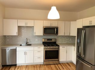 328 Paris Ave SE APT 3, Grand Rapids, MI 49503