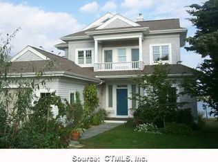 19 E Shore Ave, Groton, CT 06340