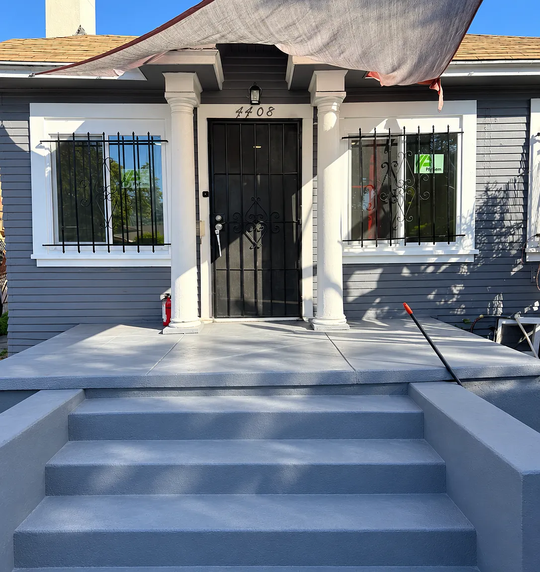 2 bed, 950 sqft, $2,200 — Photo 1