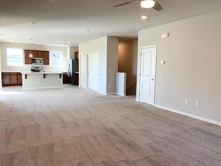 535 Gloria May Ln — Photo 6