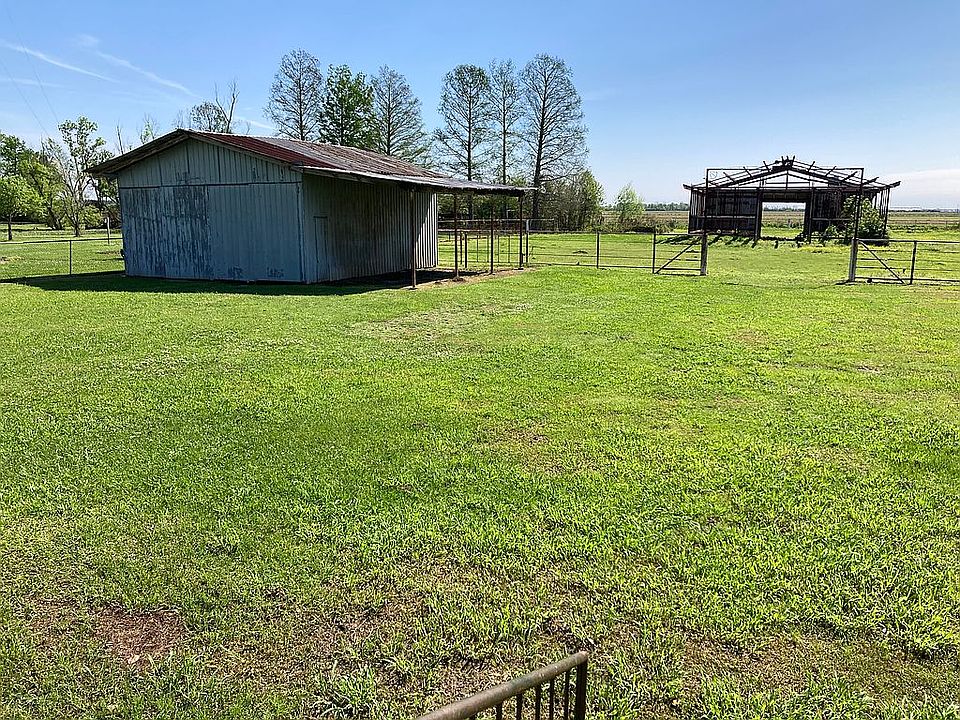 Small shed & barn
