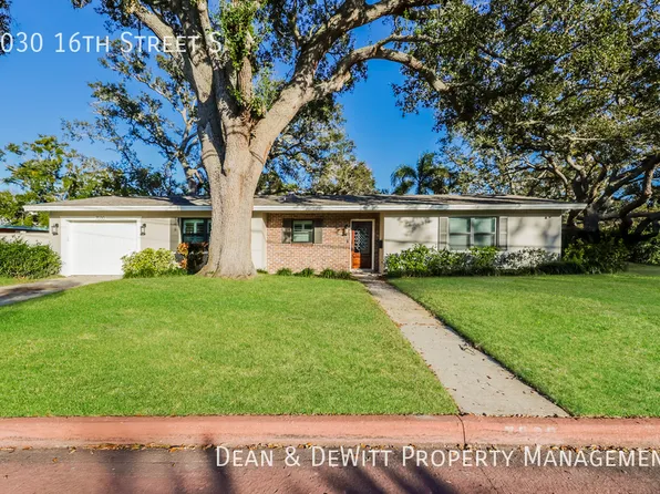 7030 16th St S, Saint Petersburg, FL 33705
