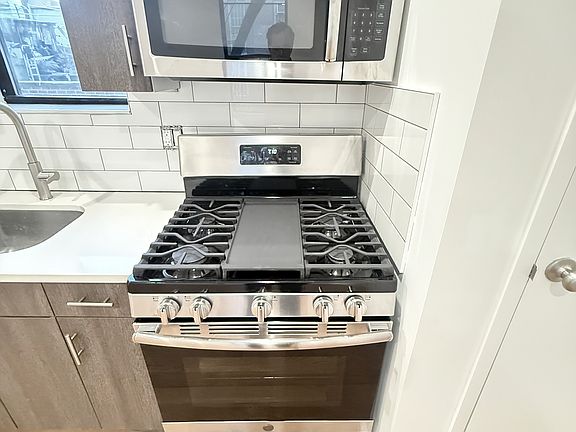 3rd image of 47-02 47th Ave #2L