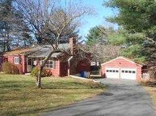 11 Sherwood Pl, Monroe, CT 06468