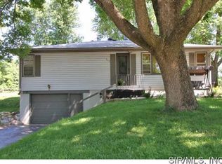 112 3rd St, Collinsville, IL 62234