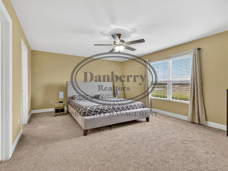 24989 Reddington Ct — Photo 22