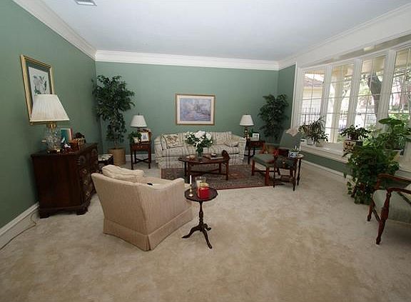 4th image of 7412 Anaqua Dr