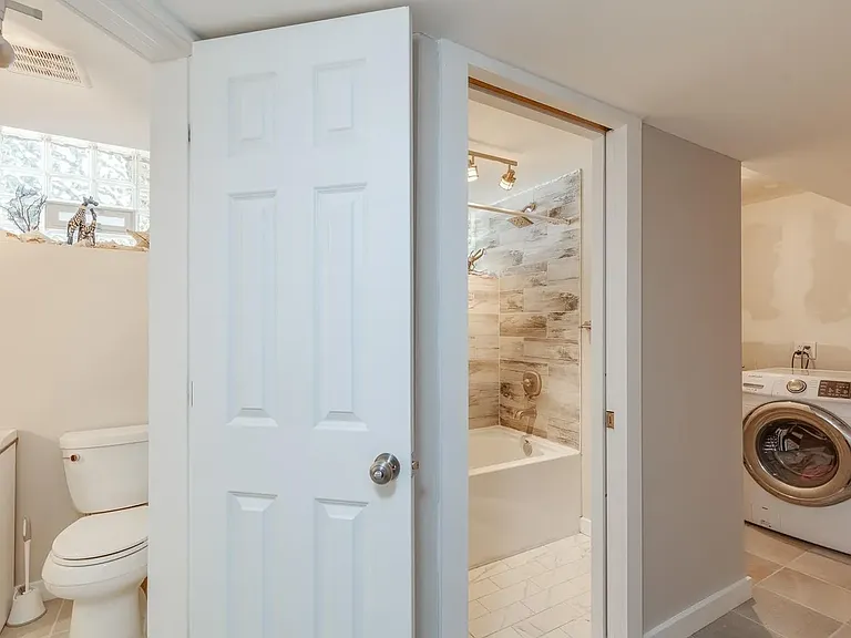 5972 Gumwood Rd — Photo 25