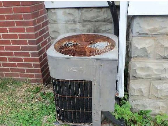 Central air unit 