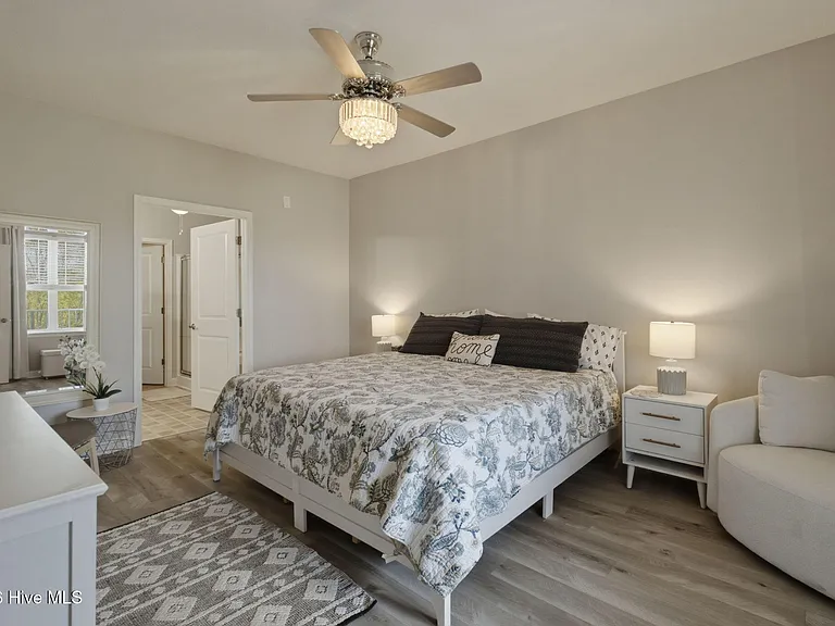 240 Woodlands Way #17 — Photo 19