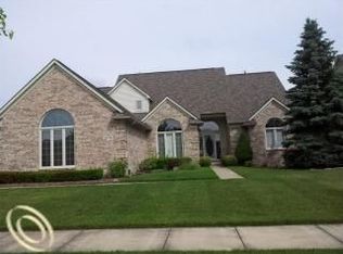 45358 Lothrop Rd, Canton, MI 48188