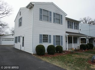 107 Pierce St, Manassas Park, VA 20111