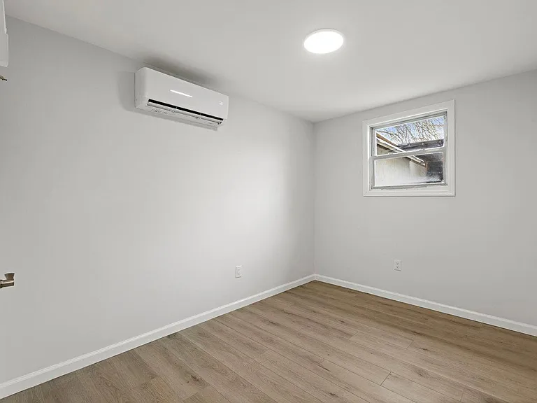 173 Van Horne St #1 — Photo 15