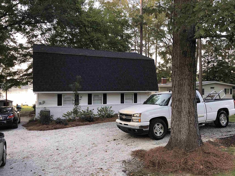 1st image of 341 NW Shelton Dr