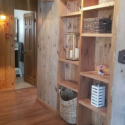 Hallway to the main bedrooms