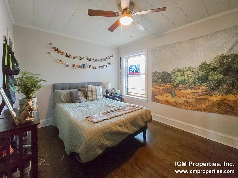 1823 W Winona St #33 — Photo 3