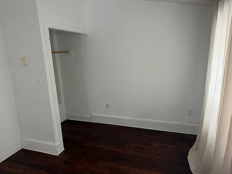 9 Caroline St #2 — Photo 7