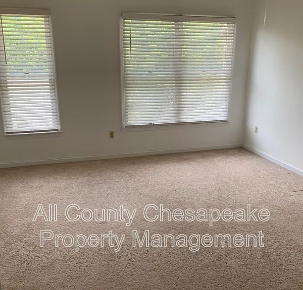 949 Whispering Ridge Ln — Photo 14