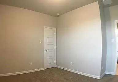 2505 Meyer Cv #B — Photo 11