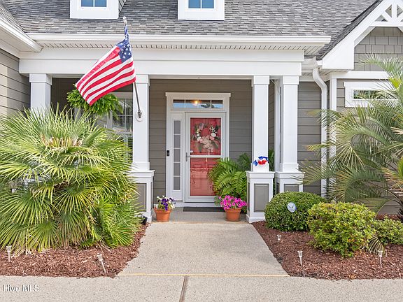 3rd image of 3238 Seagrass Court