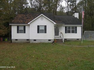 601 N Walnut St, Spring Hope, NC 27882