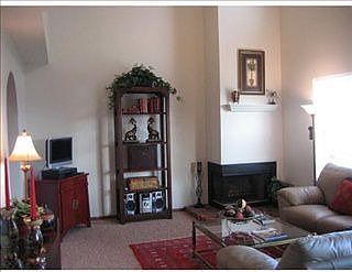 2nd image of 909 Sunset Cir