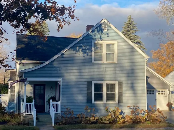 728 Fulton Ave, Rochester, IN 46975