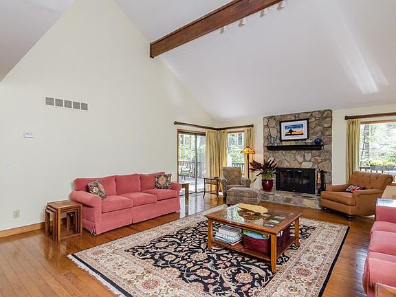 5th image of 4416 Oak Ln