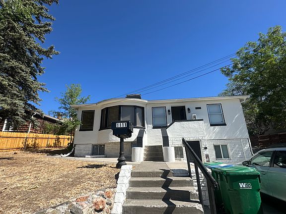 2nd image of 1111 Strand Pl APT A