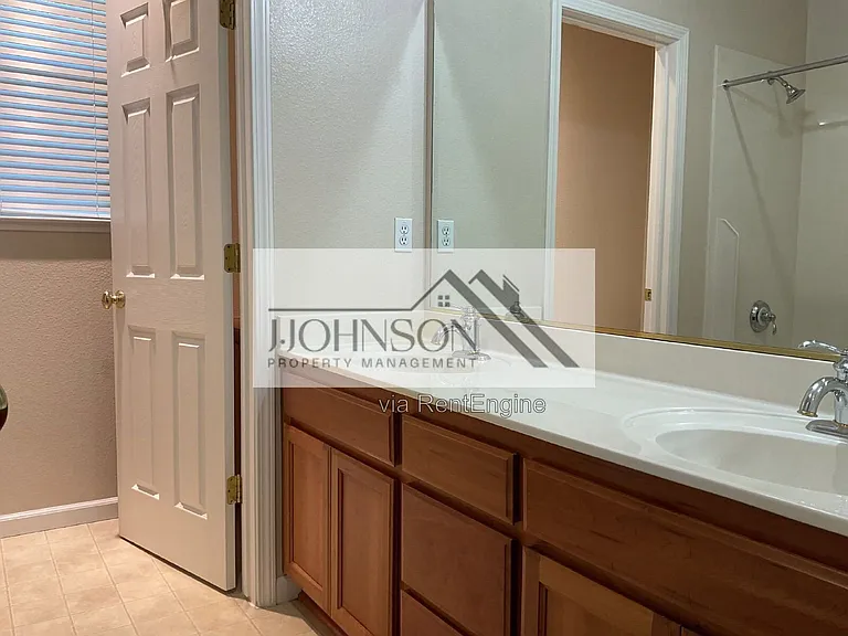 2408 Victor Ct — Photo 16