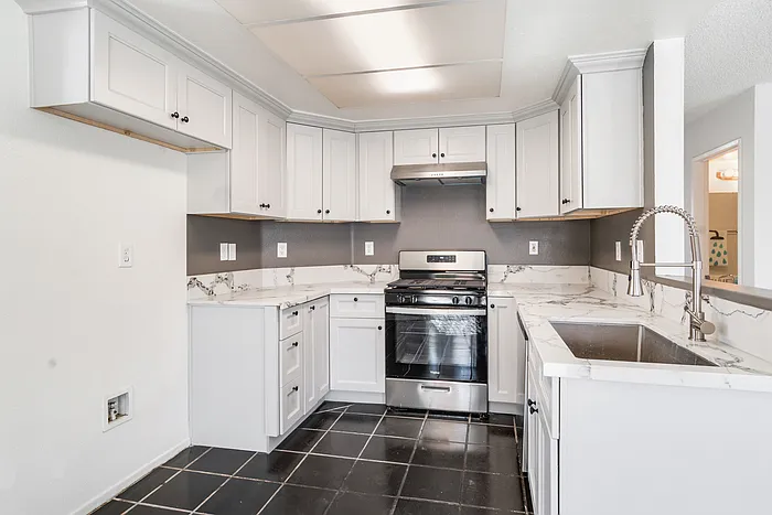12579 Santa Fe Trl — Photo 8