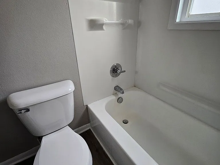 Heritage Apartments — Photo 5