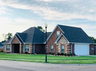 1 King Ranch Rd, Texarkana, TX 75503