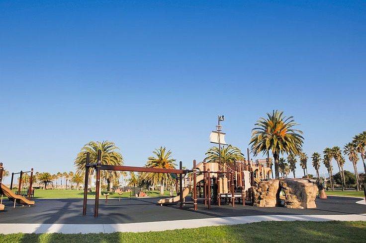 2nd image of 5001 Terramar Way