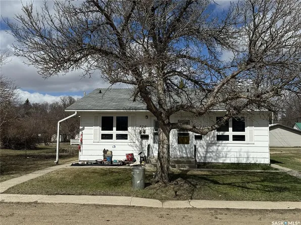 320 & 322 2nd AVENUE, Semans, SK S0A 3S0