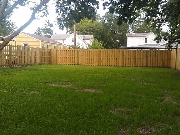 3rd image of 715 W Military Ave