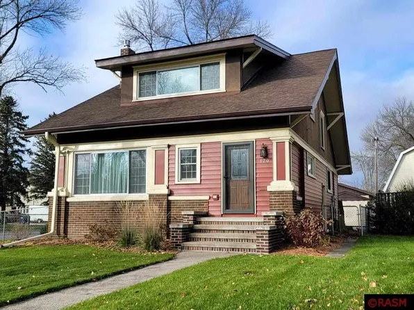 120 Water St SW, Sleepy Eye, MN 56085