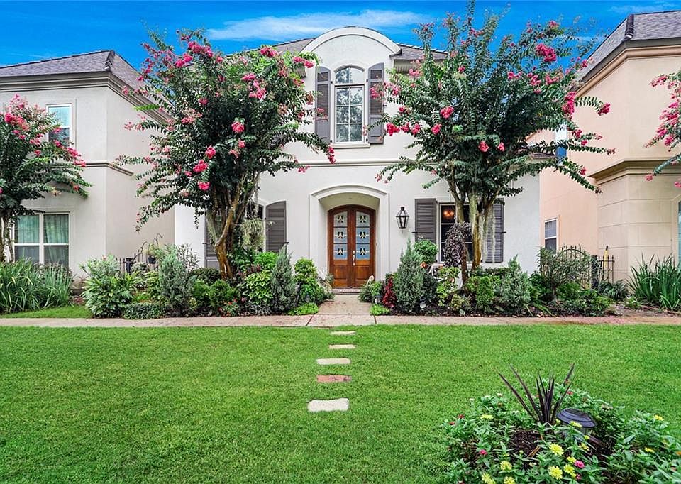 1st image of 1213 Magnolia Aly