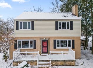 4712 Carriage Dr, Pittsburgh, PA 15236