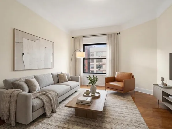 321 Columbus Avenue image 1 of 9