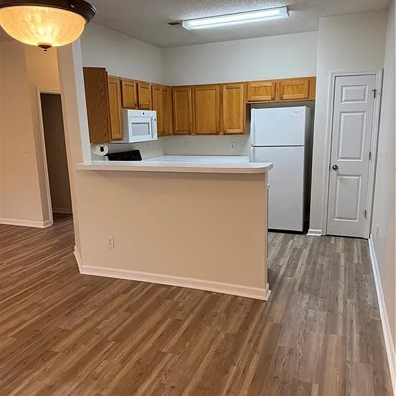 100 Eagle Glen Dr NE — Photo 6