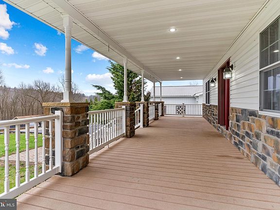 2nd image of 18586 Miriam Dr