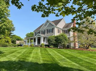 54 Stonecrest Rd, Ridgefield, CT 06877