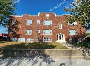 204 N Lafayette St APT 13, Griffith, IN 46319